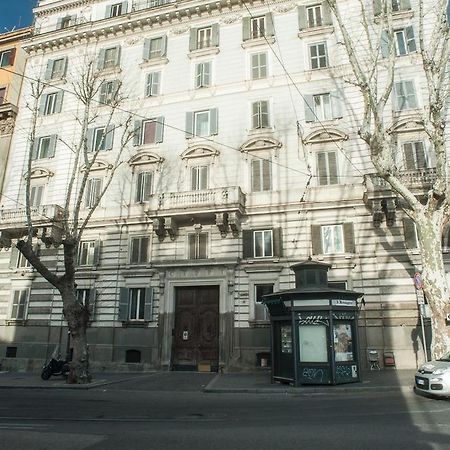 Отель Crossing Roma 1 Экстерьер фото